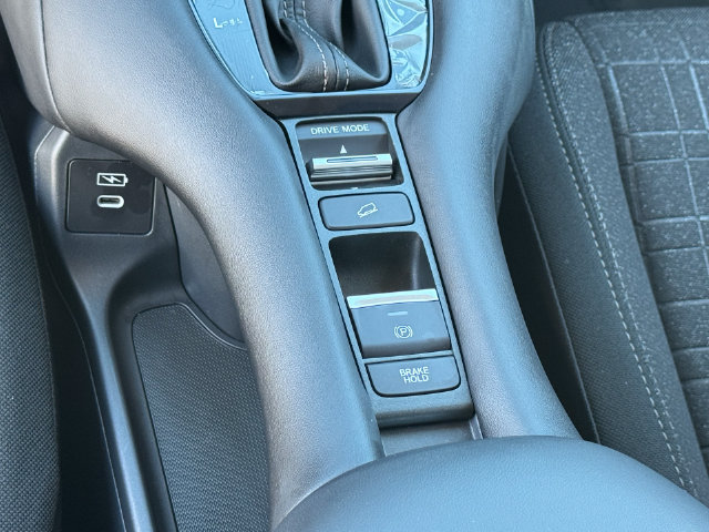 Certified 2027 Honda HR-V LX image 22