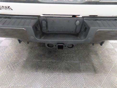 Used 2024 Ford F350 King Ranch image 38