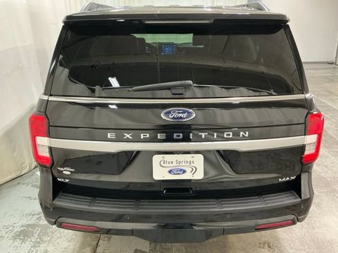 Used 2023 Ford Expedition Max XLT AWD/4WD image 5