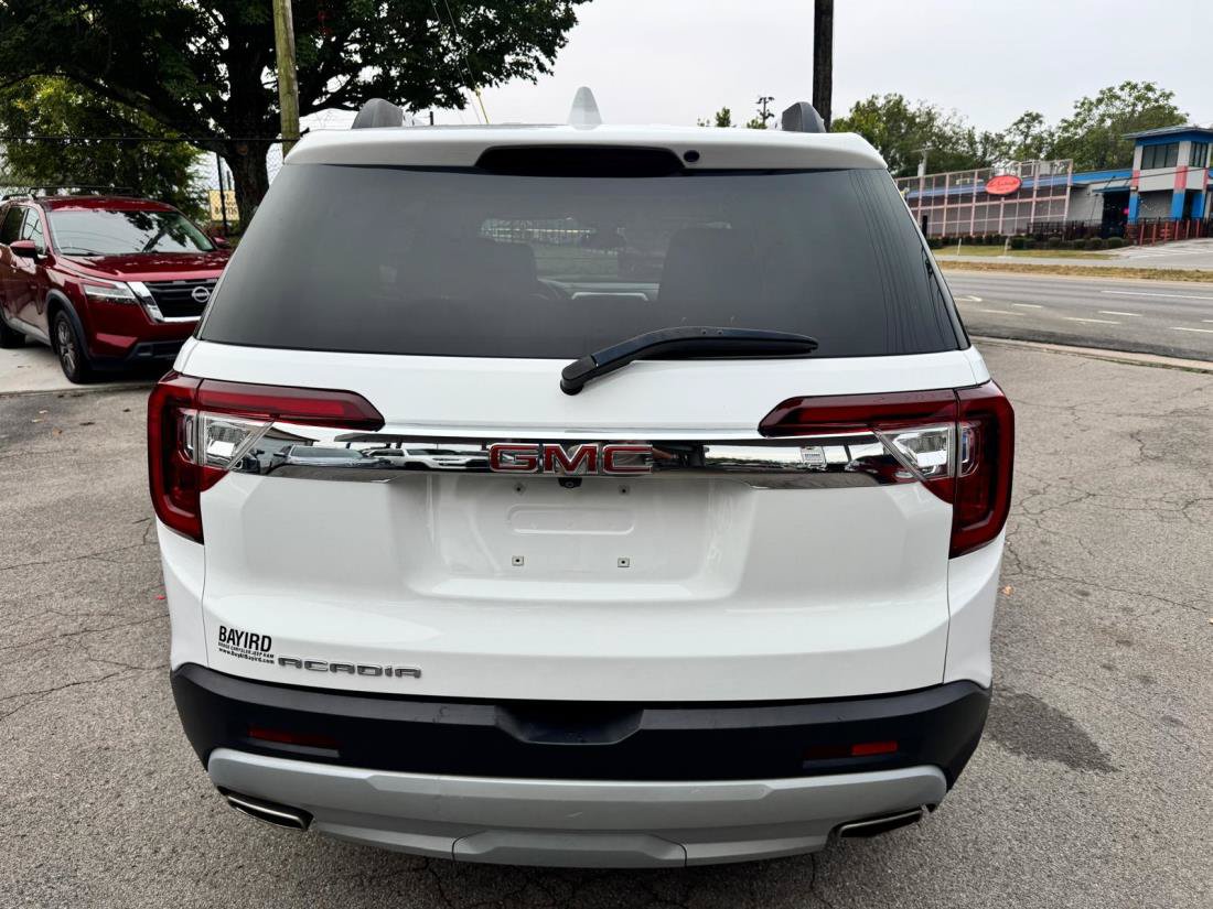 Used 2023 GMC Acadia SLT FWD image 7