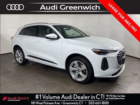 Certified 2025 Audi Q5 2.0T Premium Plus w/ Premium Plus image 1