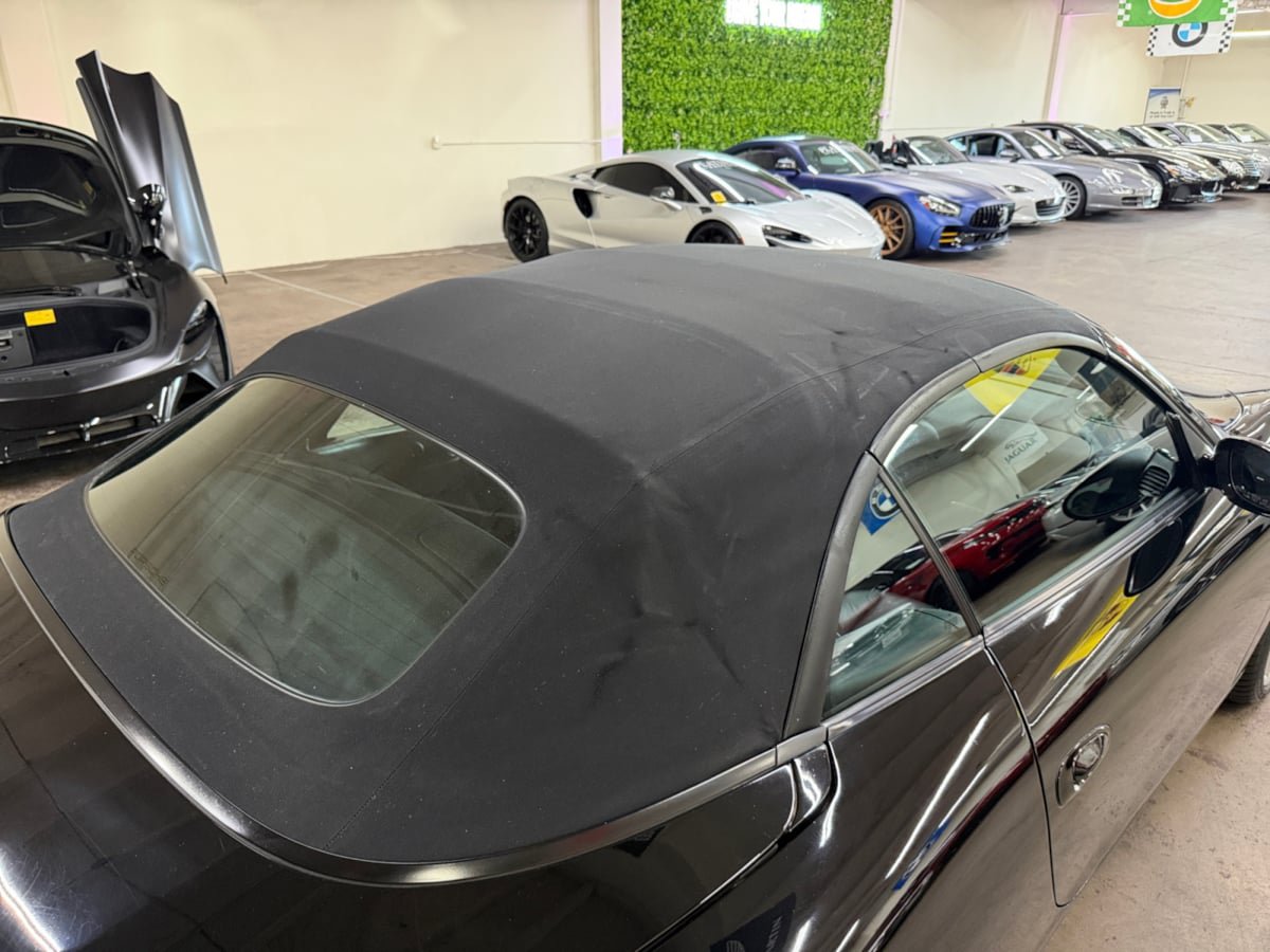Used 2004 Porsche 911 Carrera RWD image 25