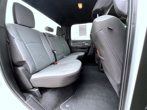 Certified 2023 RAM 2500 Big Horn w/ Level 1 Equipment Group image 18