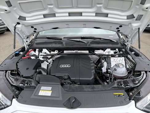 Used 2024 Audi Q5 2.0T Premium AWD/4WD image 34