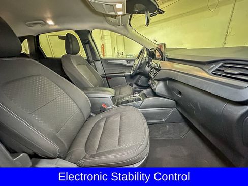 Certified 2024 Ford Escape Active AWD/4WD image 7