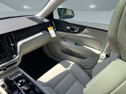 New 2026 Volvo V60 B5 Cross Country Plus w/ Protection Package Premier image 24
