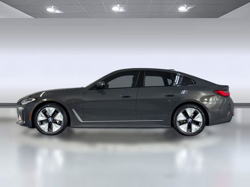Used 2023 BMW i4 eDrive40 w/ Premium Package RWD image 2