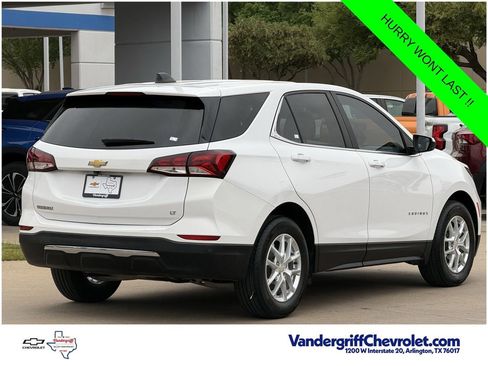Used 2022 Chevrolet Equinox LT FWD image 4