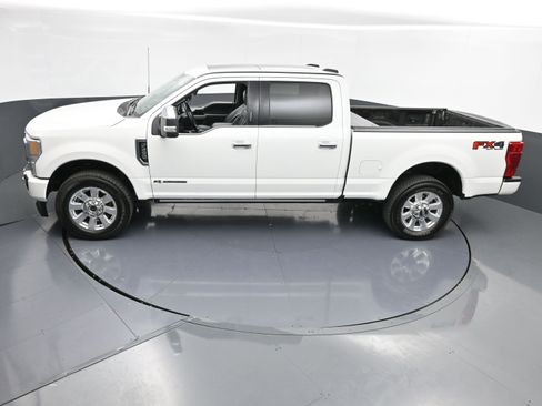 Used 2022 Ford F250 Platinum w/ FX4 Off-Road Package image 33