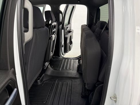 Used 2022 GMC Sierra 2500 Pro w/ Convenience Package AWD/4WD image 13