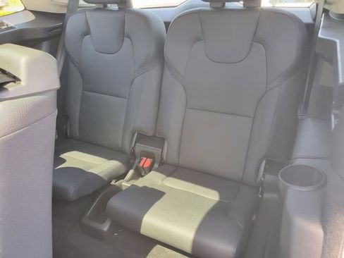 Certified 2023 Volvo XC90 B6 Plus w/ Protection Package Premier AWD/4WD image 32