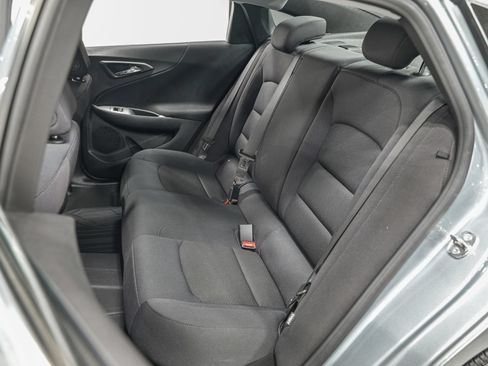 Used 2023 Chevrolet Malibu LS FWD image 28