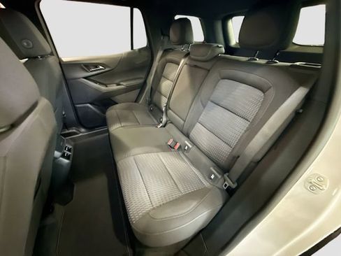 New 2026 Chevrolet Equinox LT w/ Safety and Technology Package FWD image 26