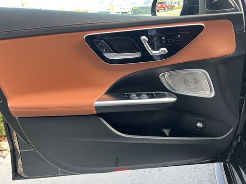 Certified 2024 Mercedes-Benz C 300 Sedan image 14