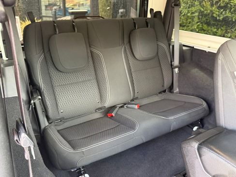 Used 2021 Jeep Wrangler Sport image 39