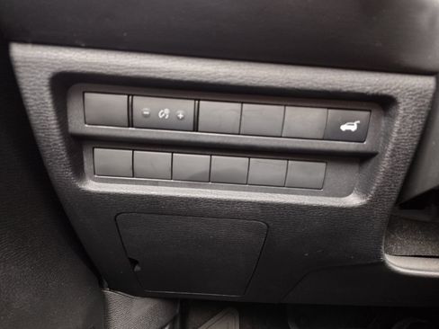 Used 2022 Mitsubishi Outlander SEL AWD/4WD image 26