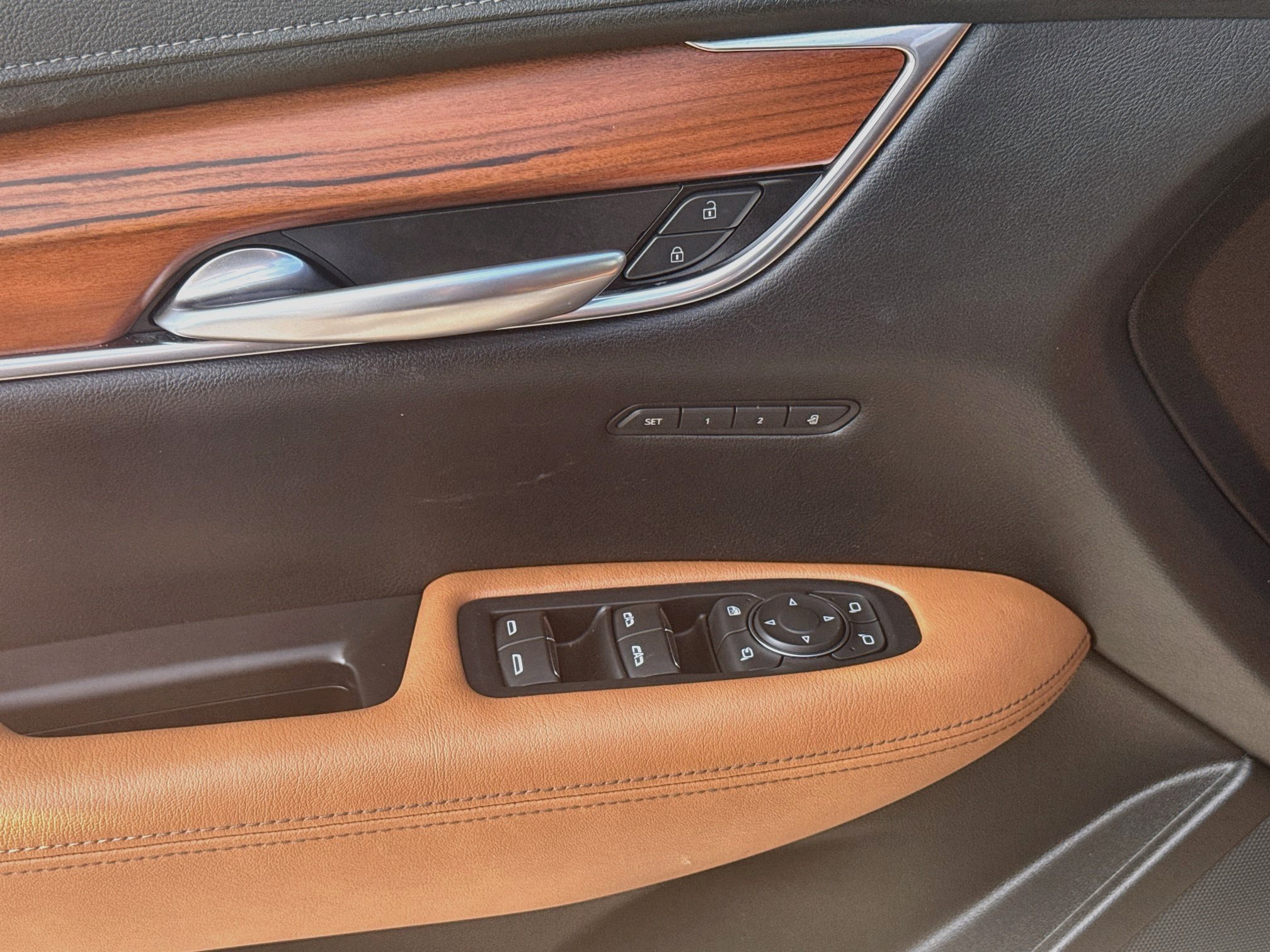 Used 2021 Cadillac XT5 Premium Luxury FWD image 16