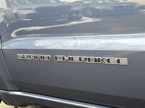 Used 2021 Jeep Grand Cherokee Overland image 31