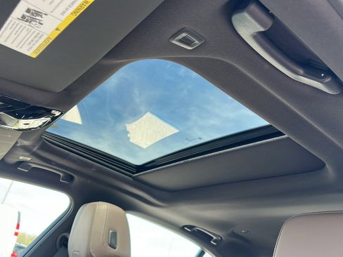 New 2026 BMW 530i w/ Premium Package image 13