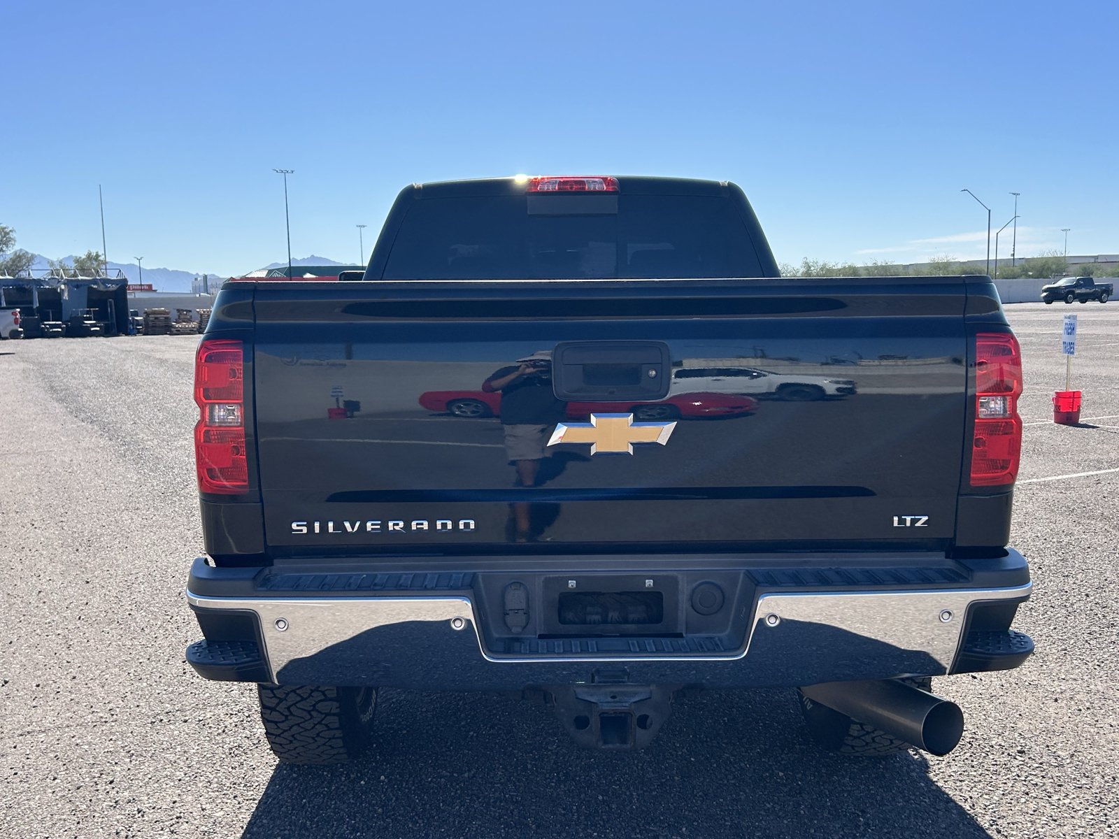 Used 2018 Chevrolet Silverado 2500 LTZ w/ Duramax Plus Package AWD/4WD image 4