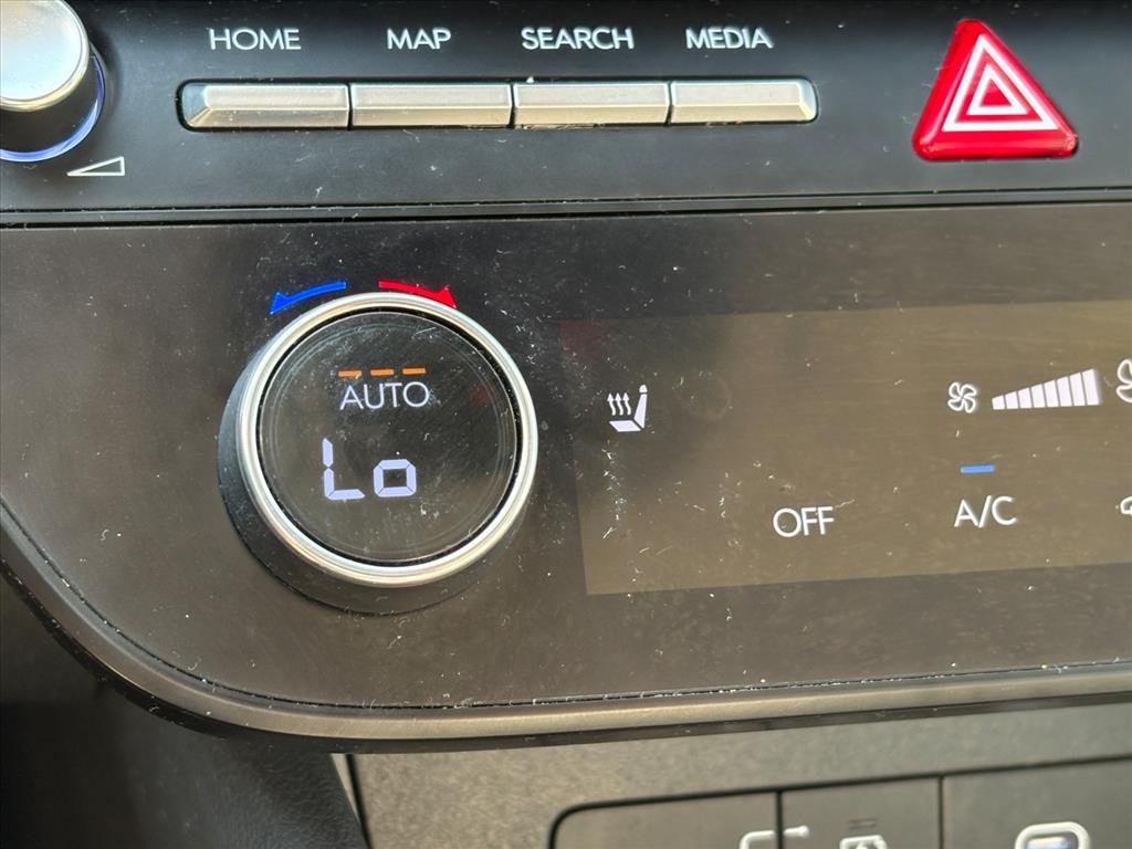 Certified 2025 Hyundai Sonata SEL FWD image 13