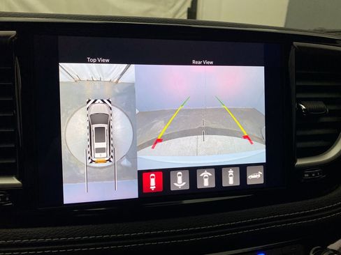 New 2026 Chrysler Pacifica Select image 16