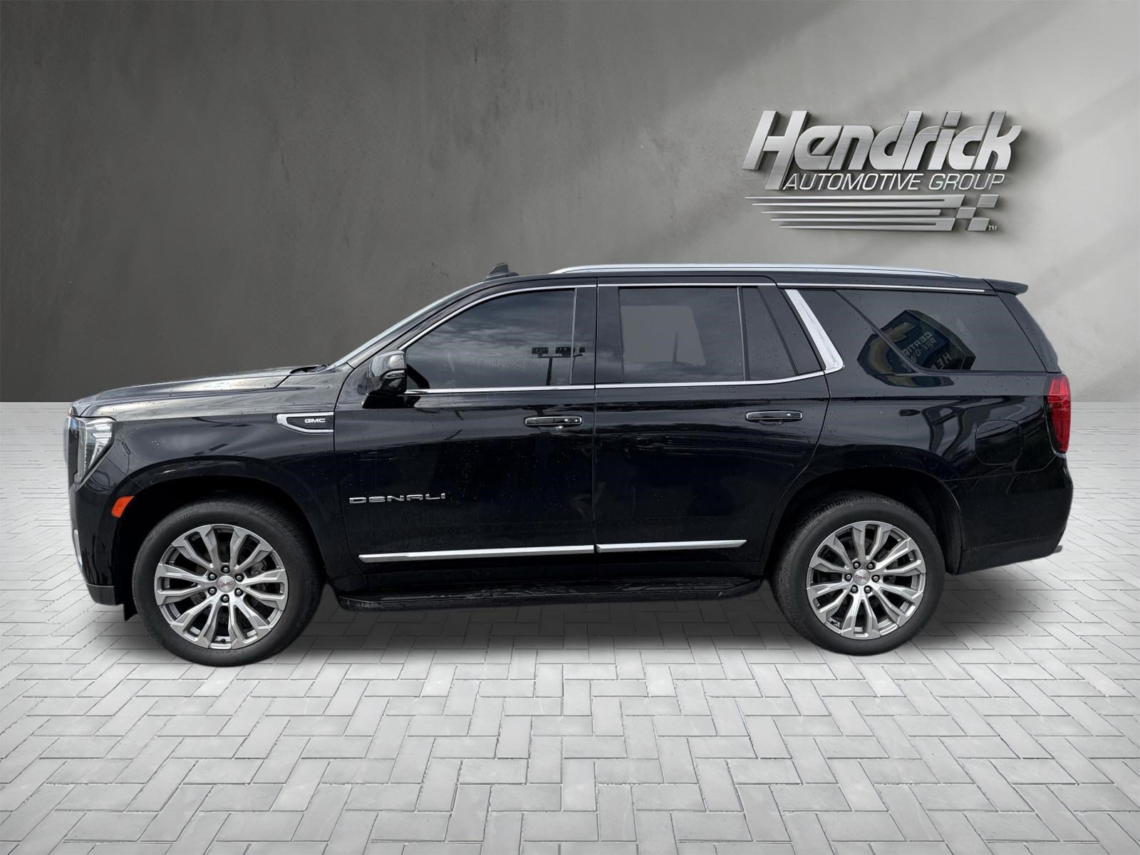 Used 2023 GMC Yukon Denali AWD/4WD image 8