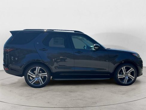 New 2025 Land Rover Discovery Metropolitan Edition AWD/4WD image 6
