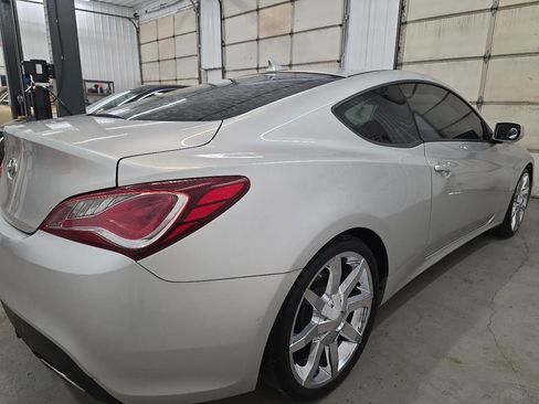 Used 2013 Hyundai Genesis 2.0T image 13