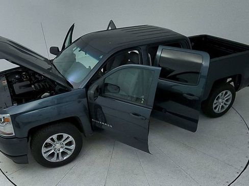 Used 2018 Chevrolet Silverado 1500 W/T w/ WT Fleet Convenience Package image 18