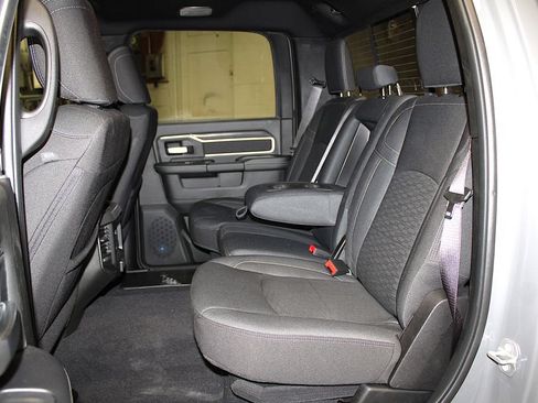 New 2026 RAM 2500 Big Horn AWD/4WD image 29