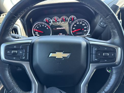 Used 2021 Chevrolet Silverado 1500 LT w/ Diesel Off-Road Package AWD/4WD image 14