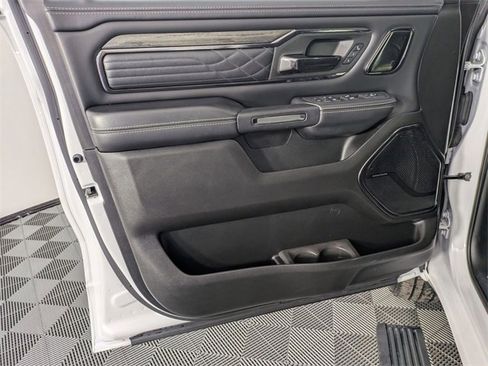 Used 2025 RAM 1500 Limited image 9
