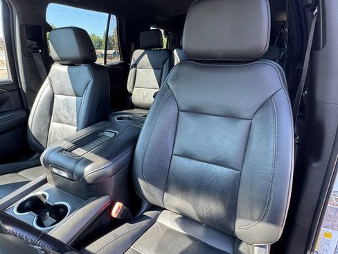 Used 2021 Chevrolet Tahoe Z71 AWD/4WD image 36