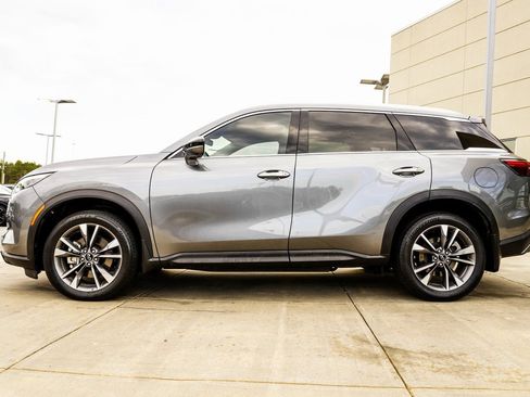 Certified 2023 INFINITI QX60 Luxe image 9