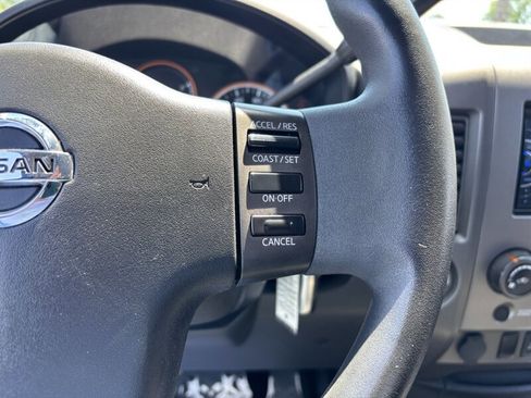 Used 2012 Nissan Titan S w/ S Popular Equipment Pkg AWD/4WD image 23