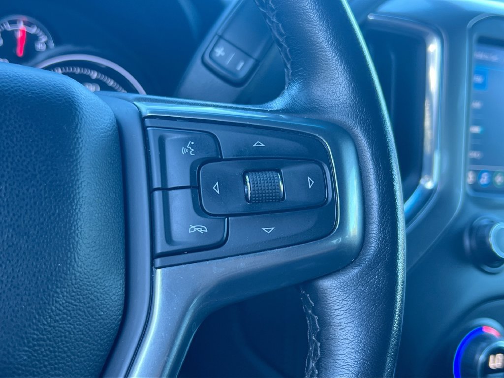 Used 2022 Chevrolet Silverado 1500 LT w/ Bed Protection Package AWD/4WD image 35