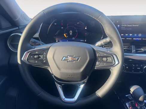 Certified 2025 Chevrolet Trax ACTIV w/ Driver Confidence Package image 12