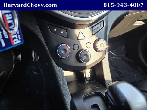 Used 2020 Chevrolet Sonic LS image 10