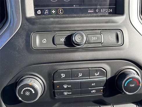 Used 2022 Chevrolet Silverado 1500 Custom image 31