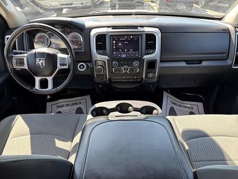 Used 2022 RAM 1500 Classic SLT w/ Electronics Convenience Group AWD/4WD image 20