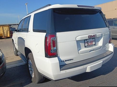 Used 2017 GMC Yukon SLE w/ HD Trailering Package RWD image 4