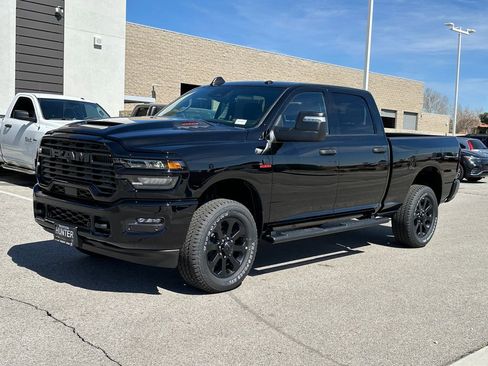 New 2026 RAM 2500 Tradesman AWD/4WD image 2