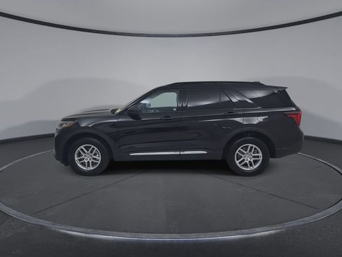 Used 2025 Ford Explorer Active AWD/4WD image 11