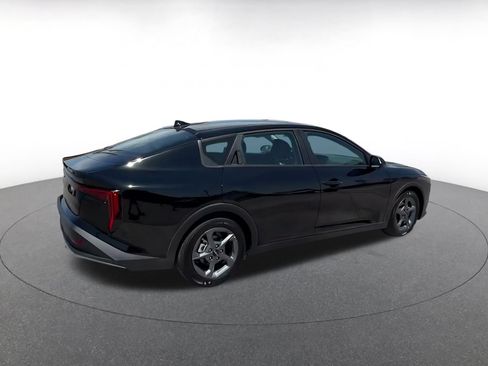 Used 2026 Kia K4 FWD image 15