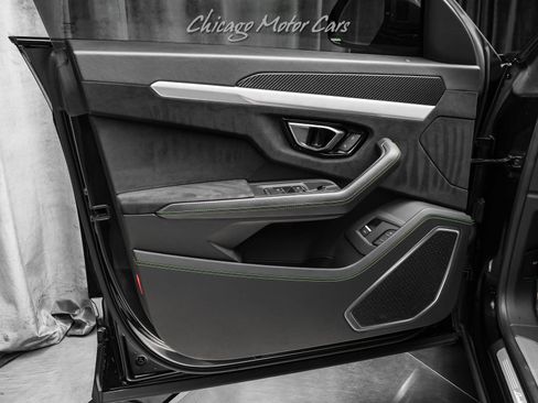 Used 2020 Lamborghini Urus image 33