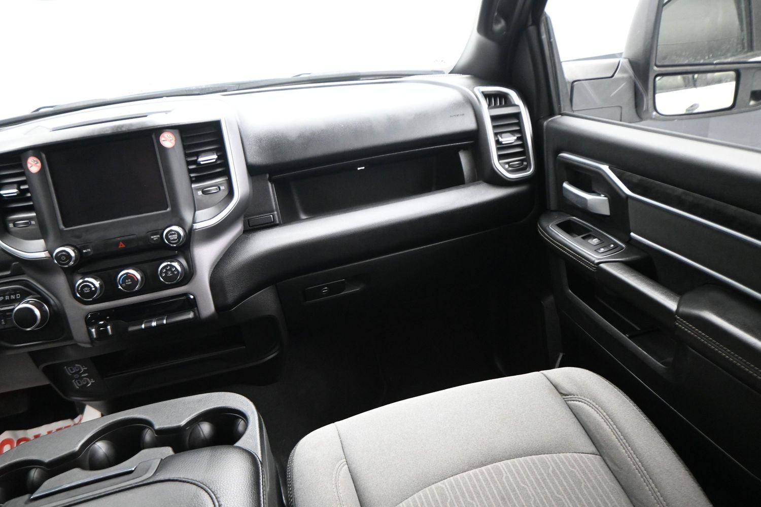 Used 2024 RAM 2500 Big Horn AWD/4WD image 14
