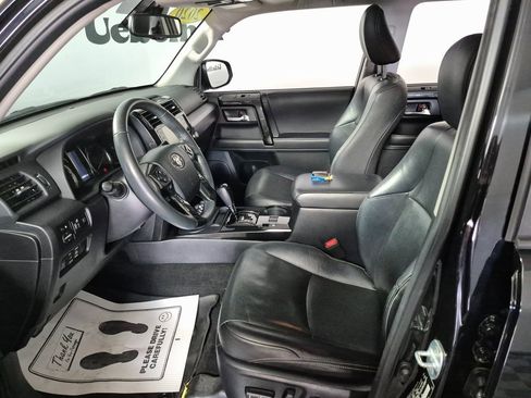 Used 2020 Toyota 4Runner Nightshade image 9
