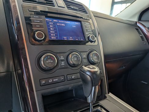 Used 2013 MAZDA CX-9 Grand Touring w/ GT Technology Pkg AWD/4WD image 24