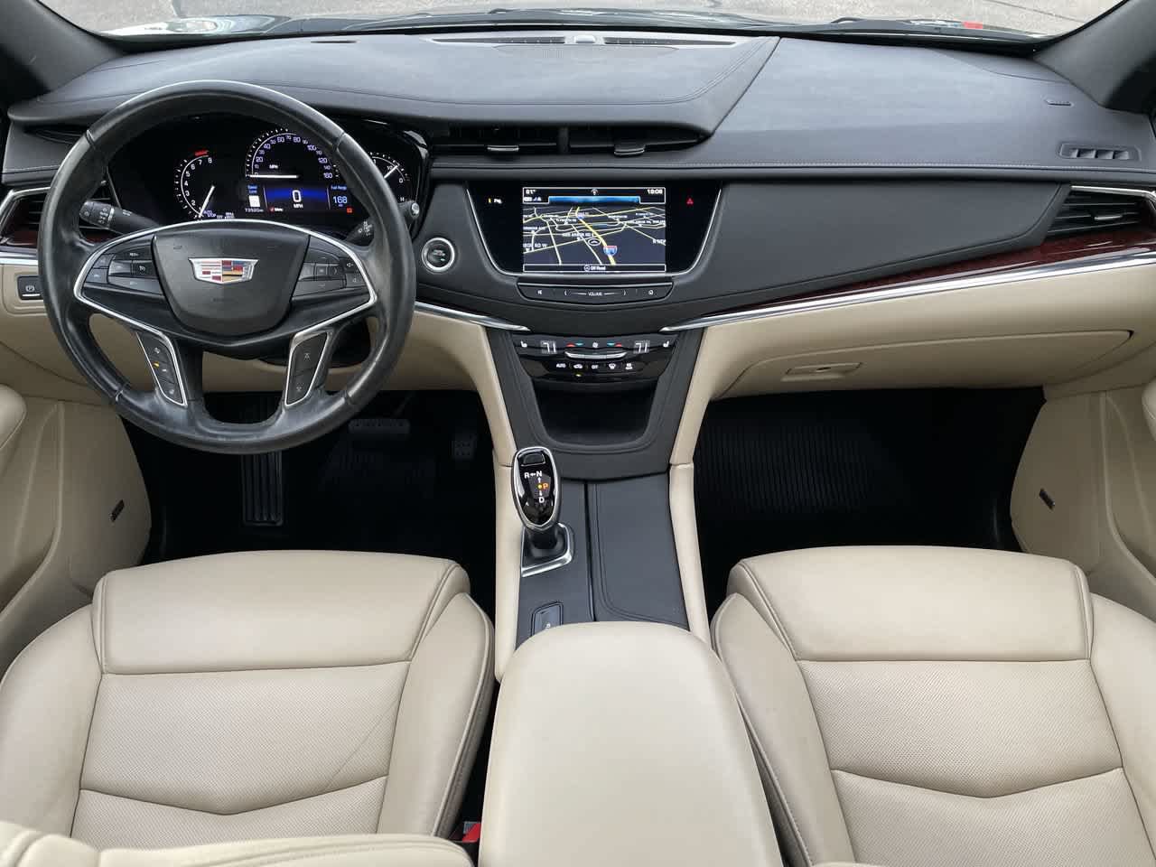 Used 2019 Cadillac XT5 Luxury FWD image 25